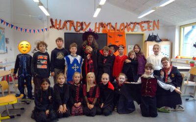 Halloween-Party an der Regenbogenschule-Gruselige Momente im Englischunterricht