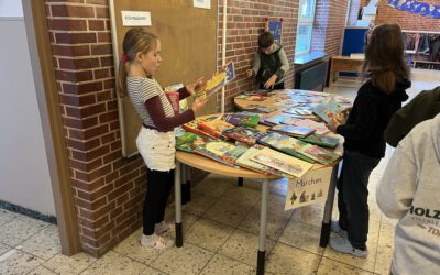 Dritter Büchertauschbasar an der Regenbogenschule Satrup